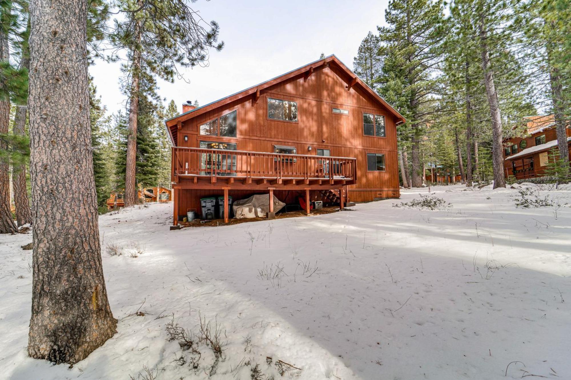 Family-Friendly Truckee Cabin In Tahoe Donner! Exterior photo